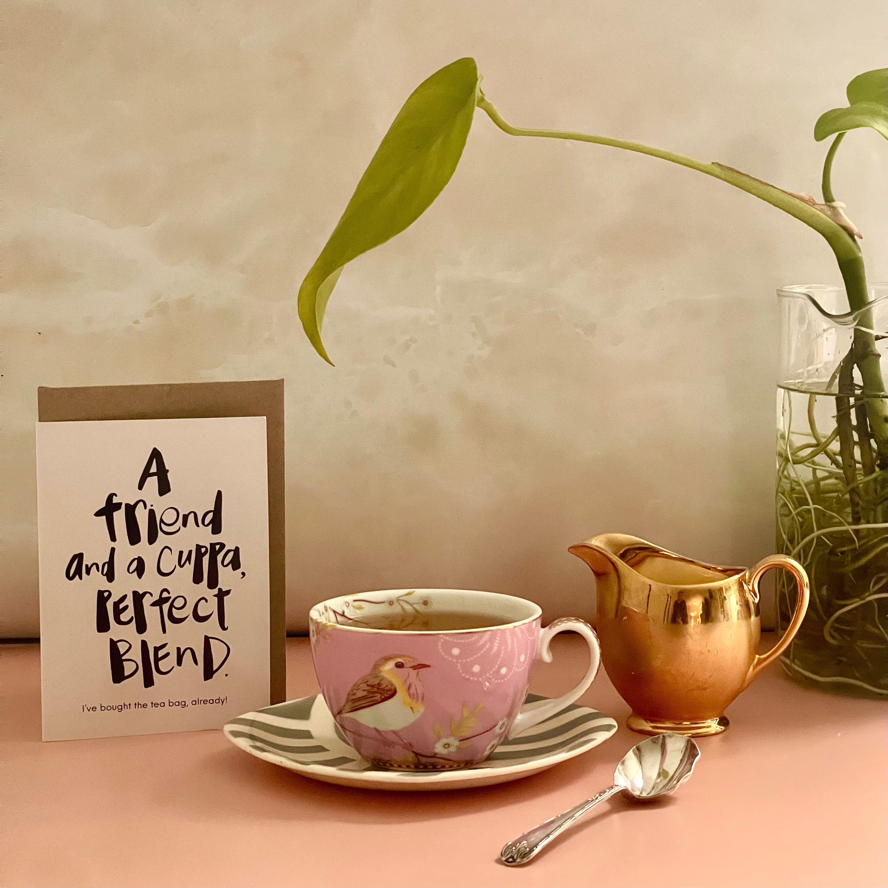 A friend and a cuppa, perfect blend  Tea bag Card - Handkarma