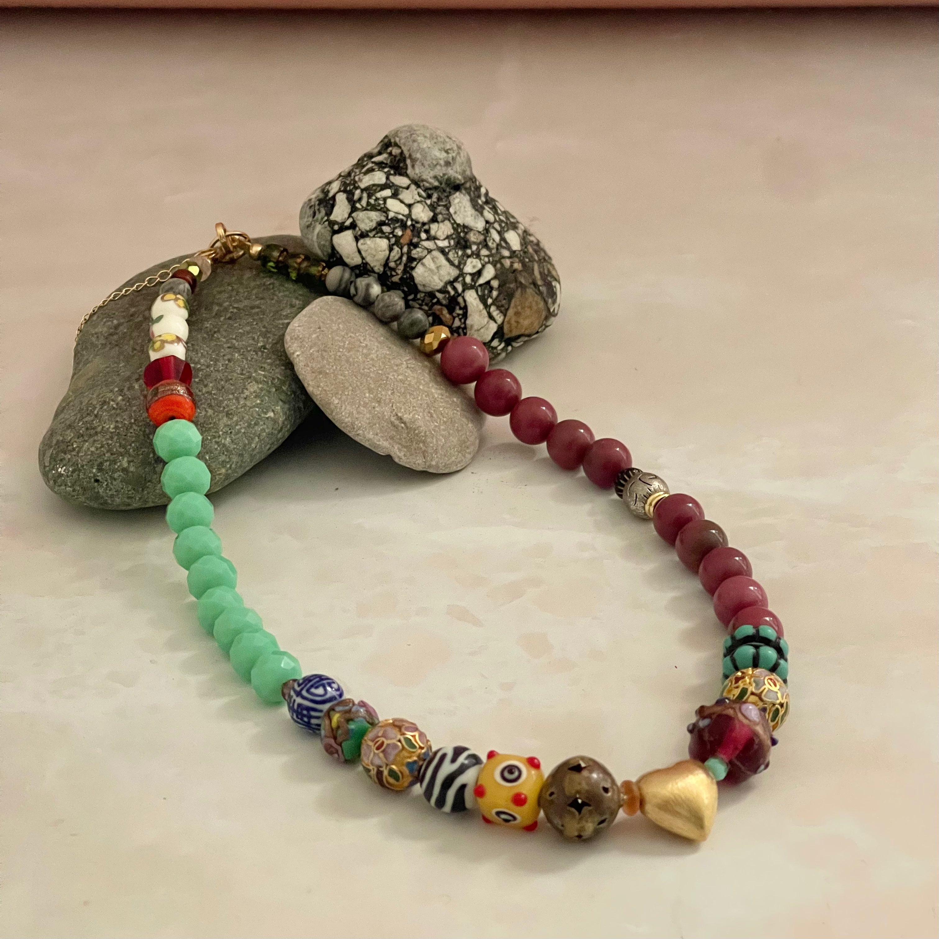 Beaded Necklace - Sunday Nights - Golden Heart